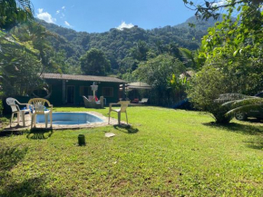 Sítio Grande Mãe com cachoeira na porta e piscina !, Angra Dos Reis